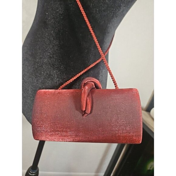 Vintage Red Shimmer Clutch Evening Satin Formal Slip Knot 90s LA REGALE - Picture 4 of 4